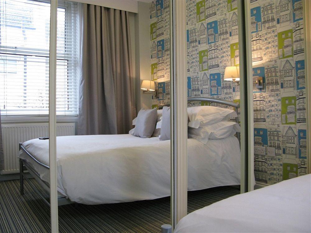 Oyo Lifestyle Hotel Sea Breeze Brighton Exteriör bild
