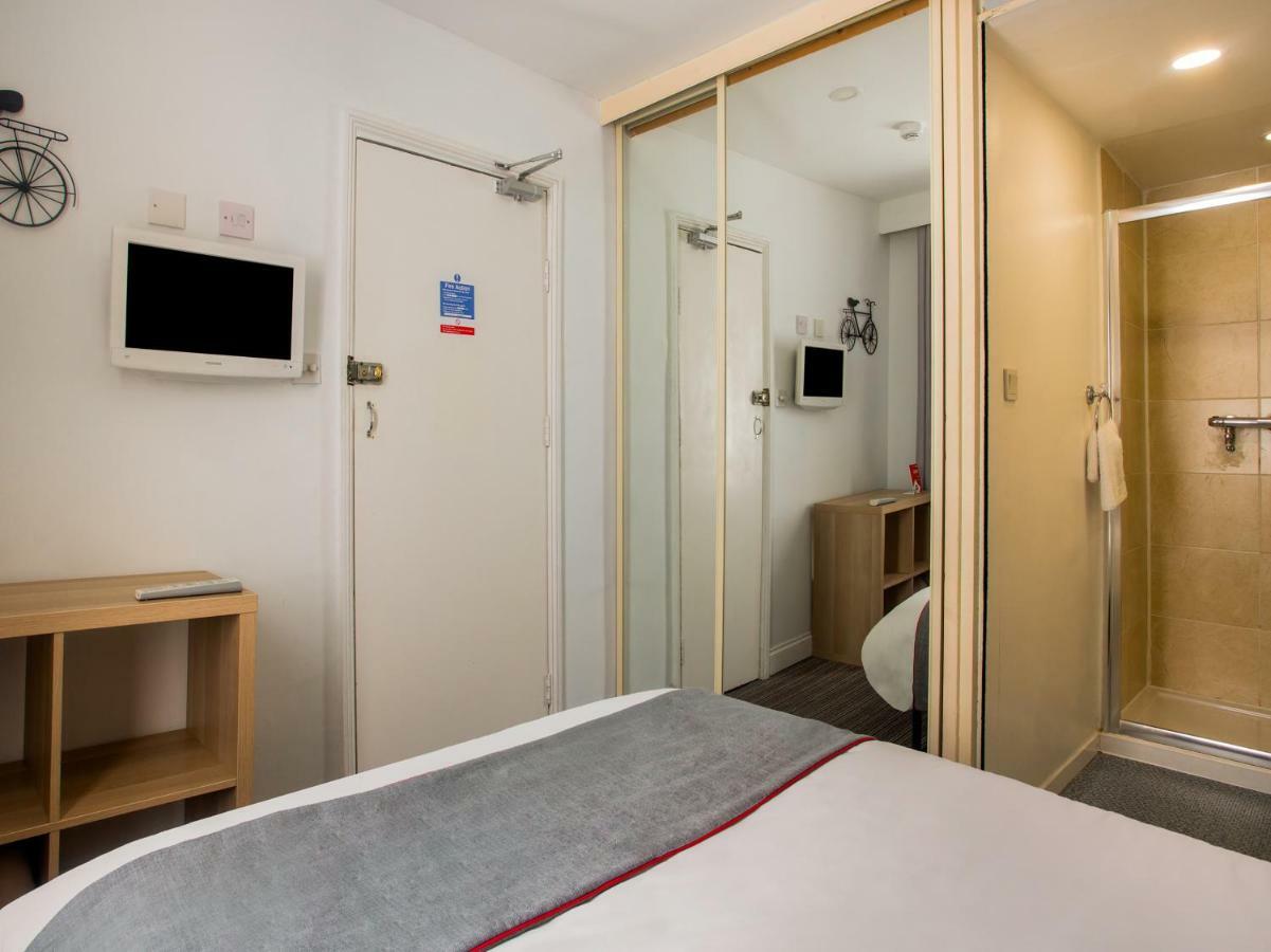 Oyo Lifestyle Hotel Sea Breeze Brighton Exteriör bild