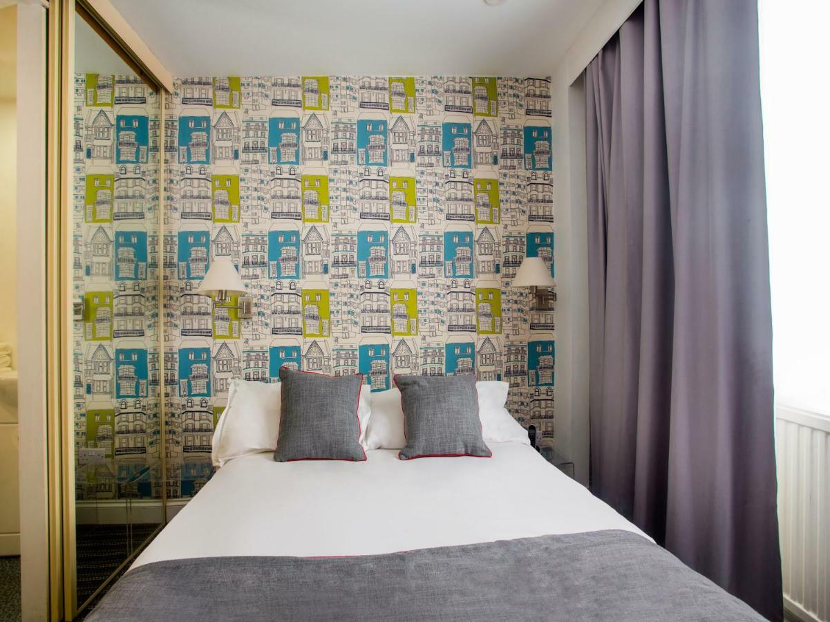 Oyo Lifestyle Hotel Sea Breeze Brighton Exteriör bild